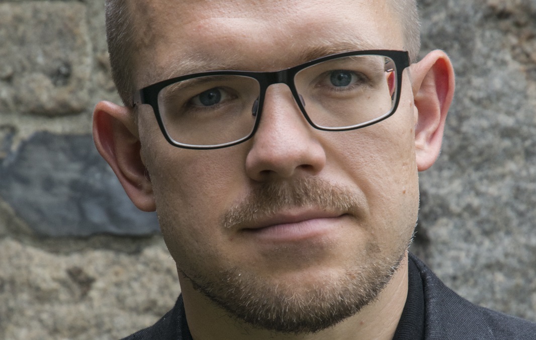 Evgeny Morozov Converses a La Pedrera