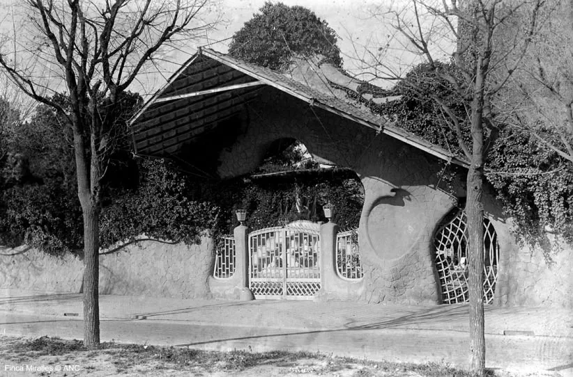 Miralles Gaudí