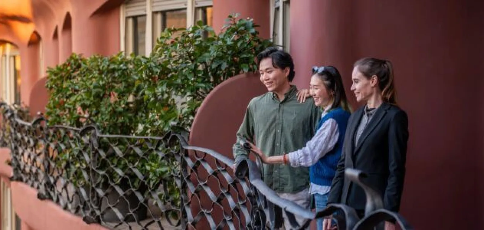 Visitors viewing the rear façade of La Pedrera