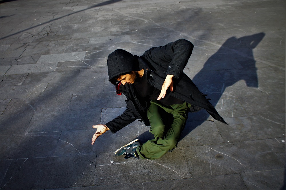 Akira Yoshida Dansa Ara La Pedrera
