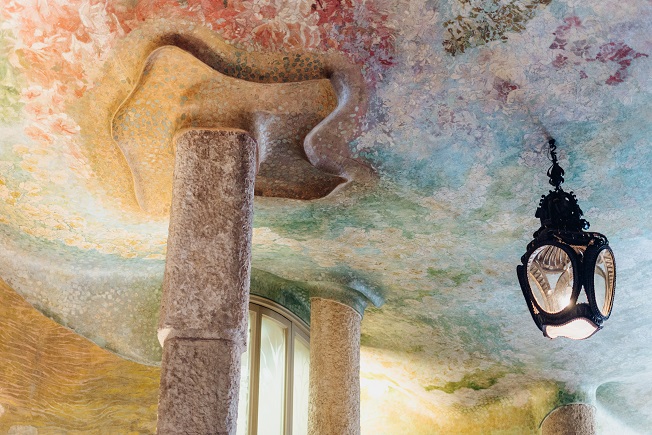 visit pedrera by day courtyards ground floor