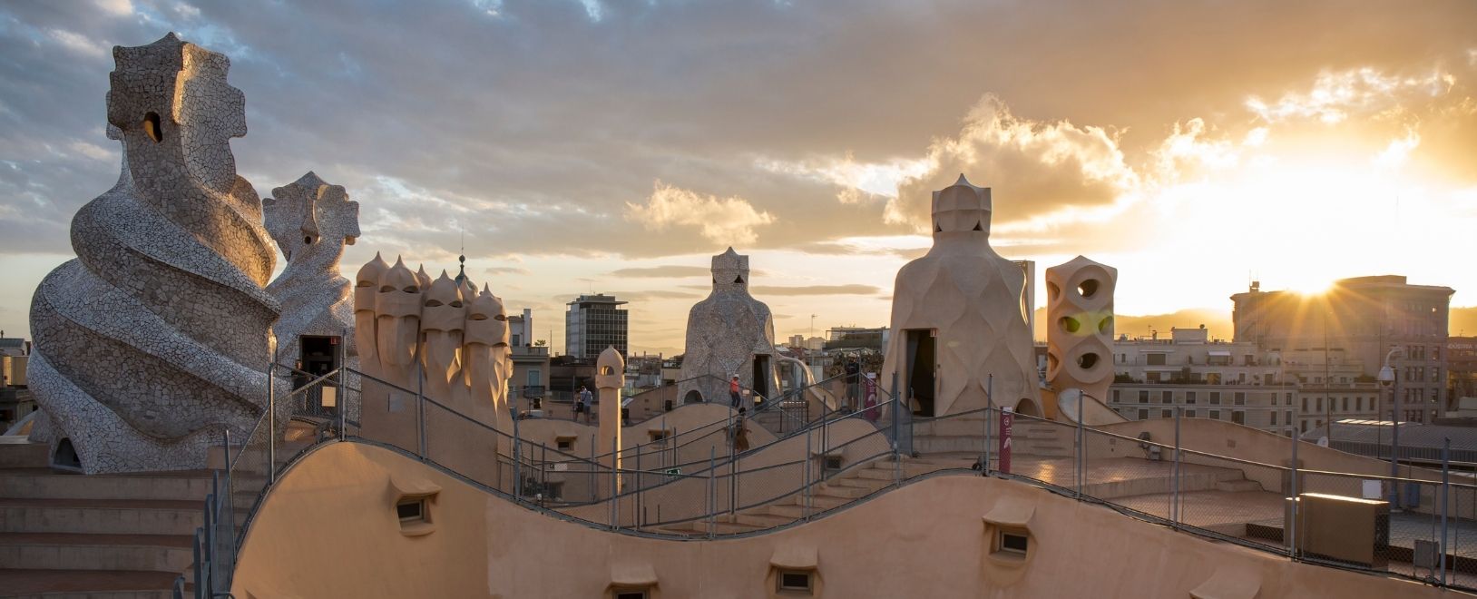 visita la pedrera sunrise